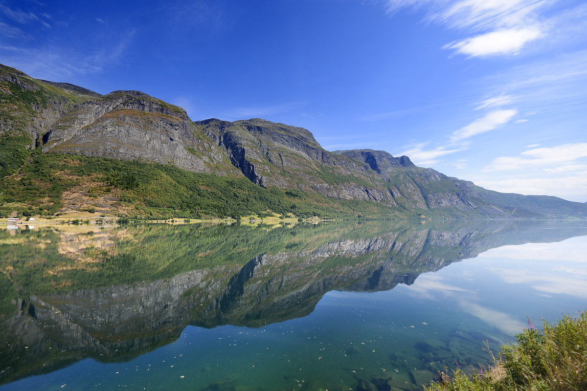 Gudbrandsdalslågen nördlich von Lillehammer in Norwegen. Aufnahme: 18. Juli 2018.