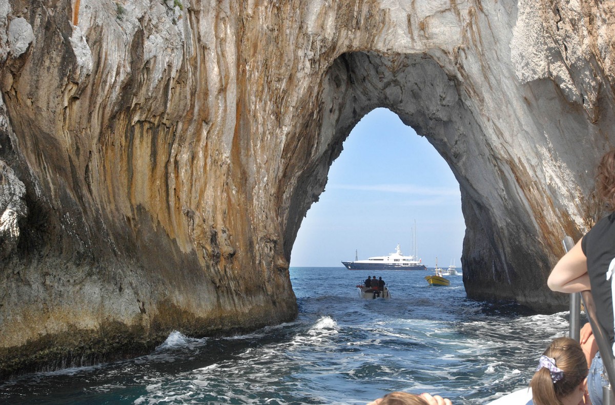 I Faraglione südlich von Capri. Aufnahmedatum: 21. Juli 2011.