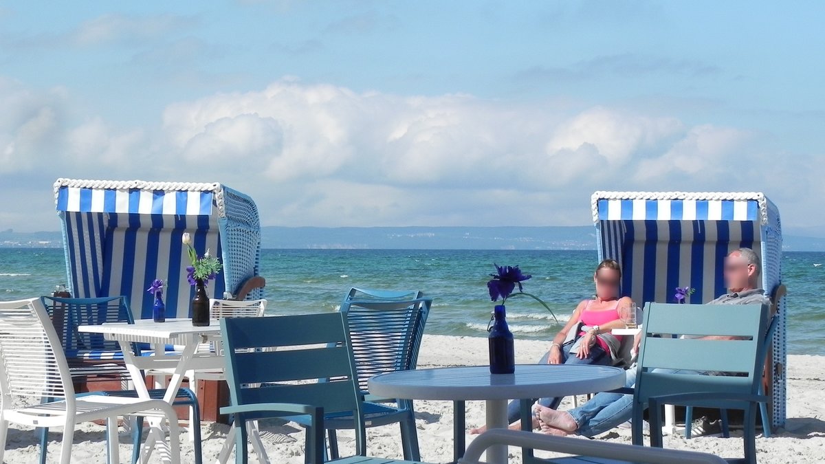 In der Strandbar in Binz auf Rügen, am 07.06.2019.