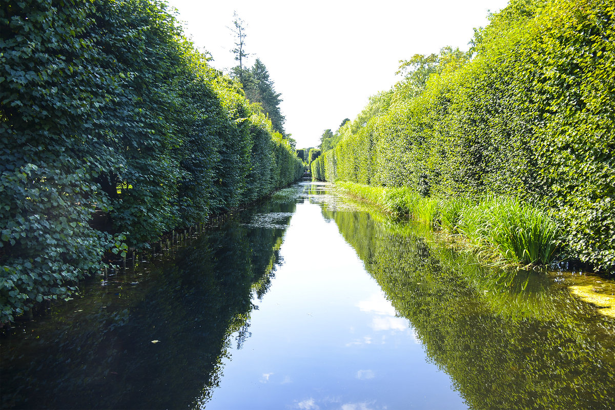 Kanal im Park Oliwska im Danziger Ortsteil Oliwa. Aufnahme: 14. August 2019.