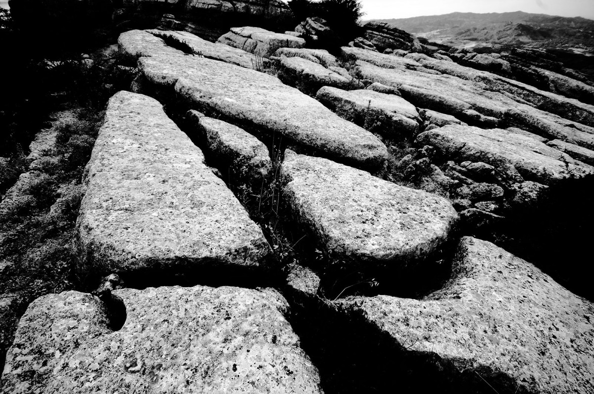 Karstlandschaft im Torcal-Park in Andalusien. Aufnahme: Juli 2014.