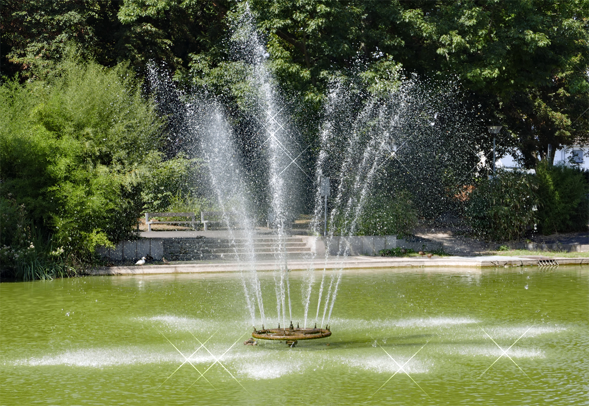 Kleiner Springsbrunnen im Schillerpark Euskirchen - 18.08.2018