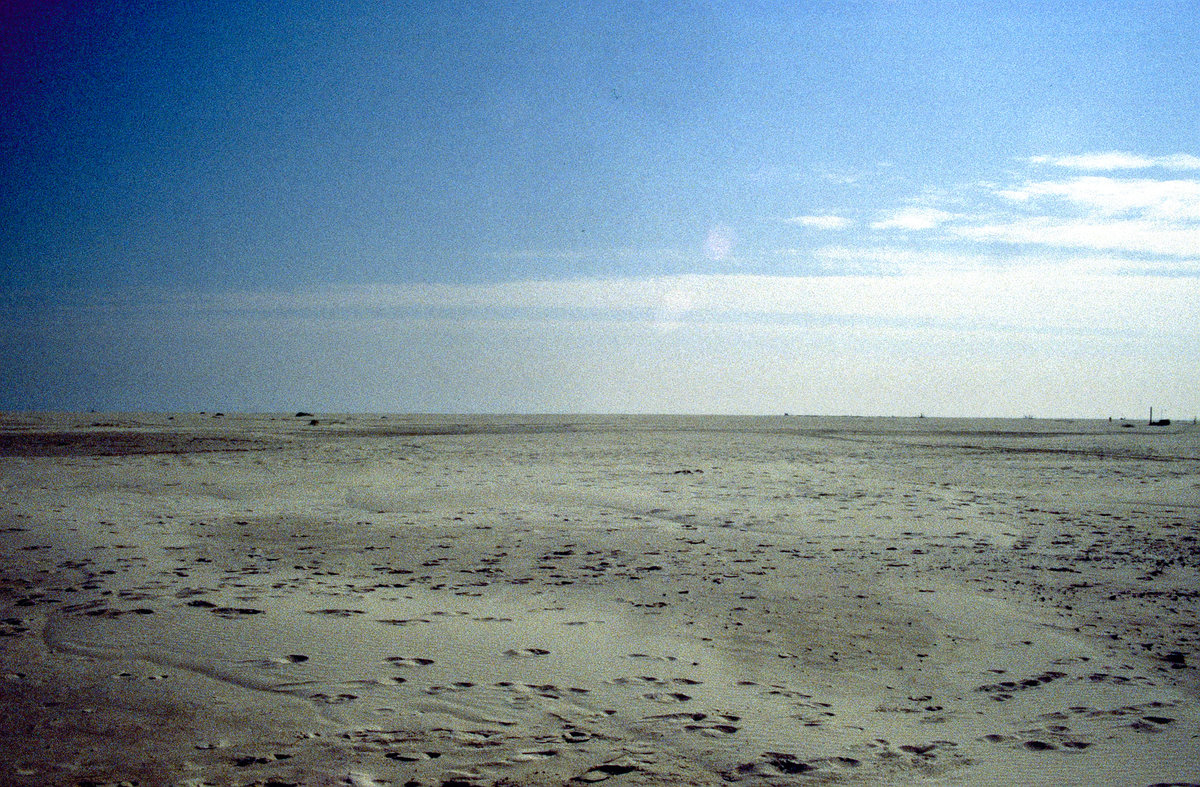 Kniepsand auf Amrum. Bild vom Dia. Aufnahme: August 1999.