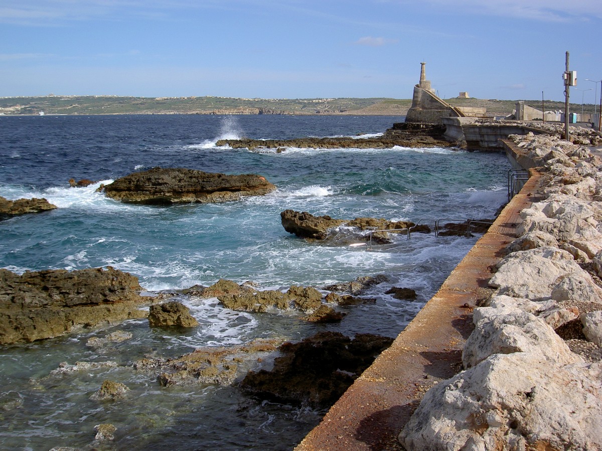 Malta, Paradise Bay bei Cirkewwa (24.03.2014)