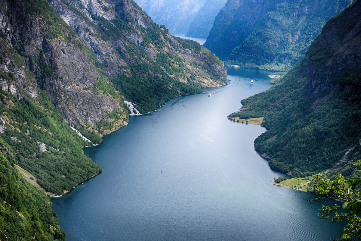 Norwegen - Nærøyfjorden nördlich von Gudvangen. Aufnahme: 16. Juli 2018.