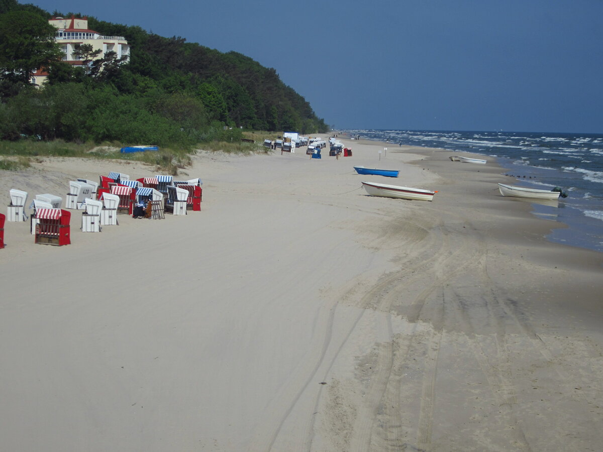 Ostseestrand mit Strandkörben bei Bansin (23.05.2012)