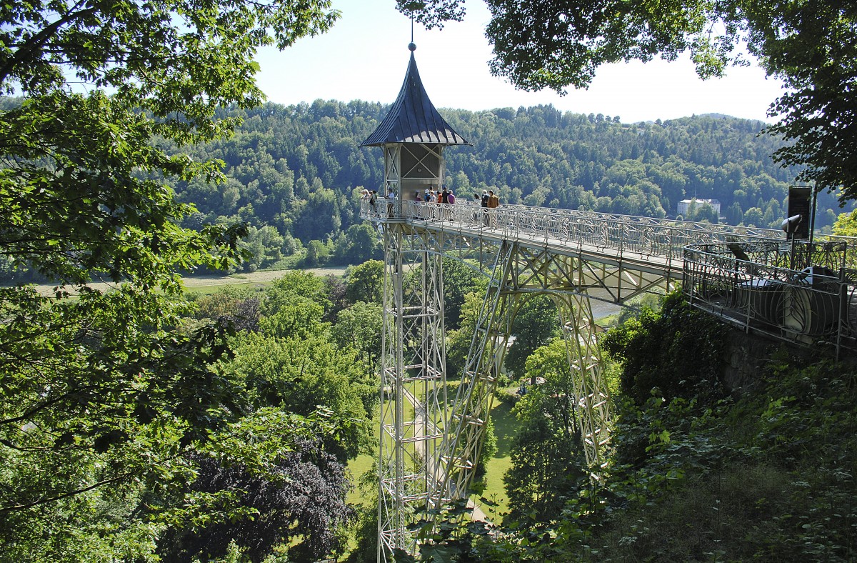 Personenaufzug Bad Schandau.

Aufnahmedatum: 7. Juni 2014.