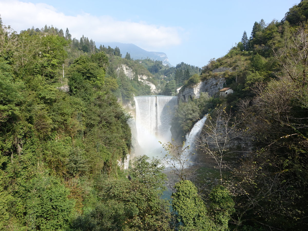 Pian de Vescovo, Wasserfall des Lamon Stausee (17.09.2019)