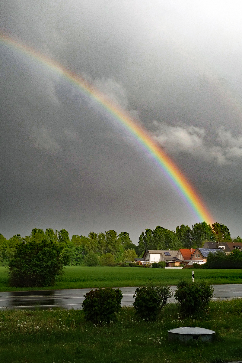 Regenbogen nach kurzem Gewitter in Odendorf -30.04.2018