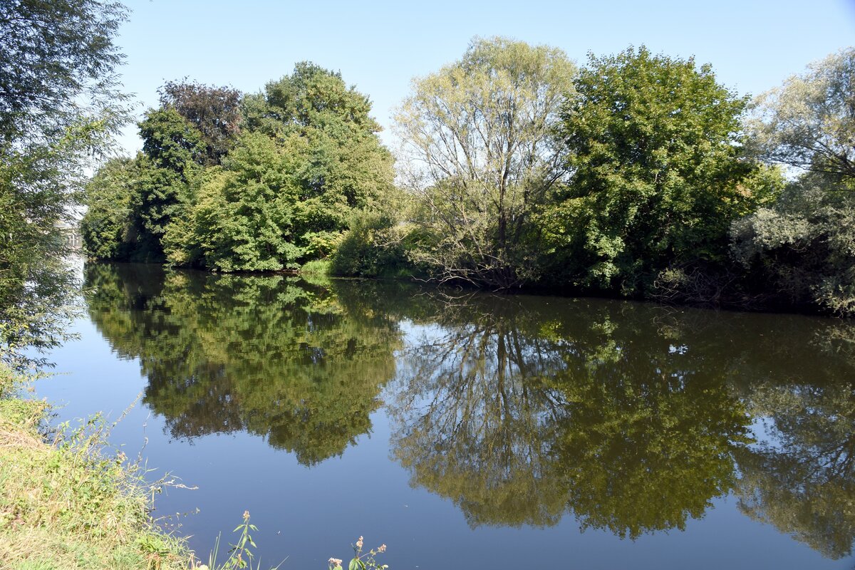 RHEINE, 14.08.2022, an der Ems ungefähr bei der Soldatenbrücke