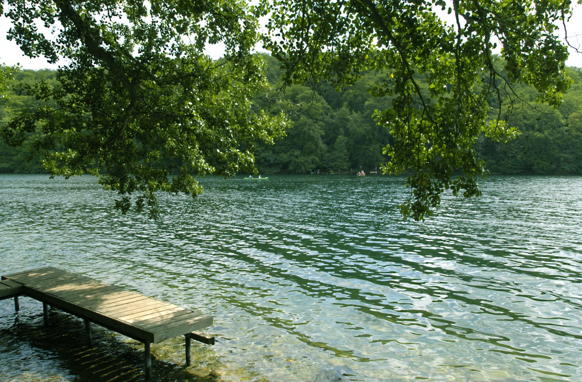 Schmaler Luzin in der Feldberger Seenlandschaft. Aufnahme: Juli 2006.