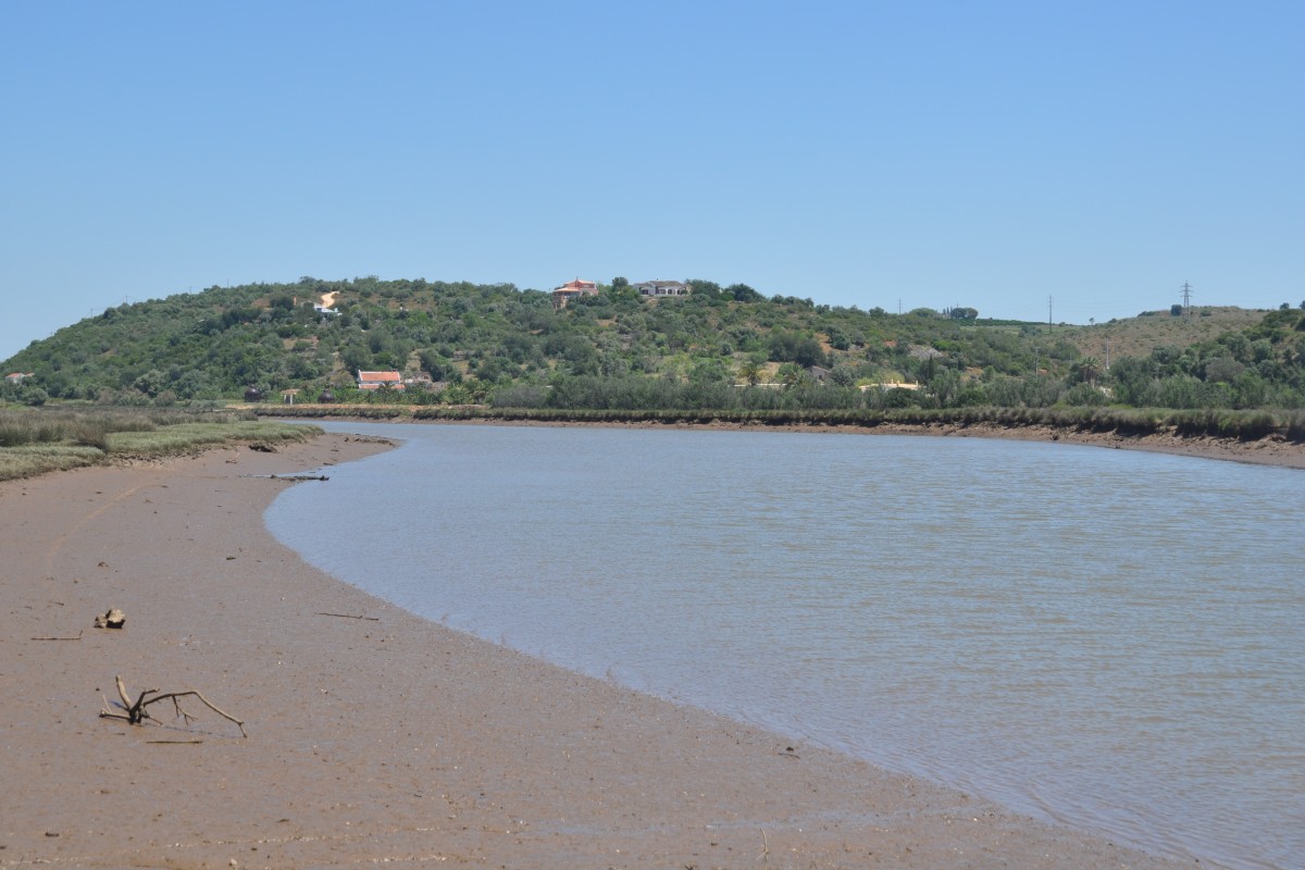 SILVES, 06.05.2014, am Rio Arade in Richtung Portimão