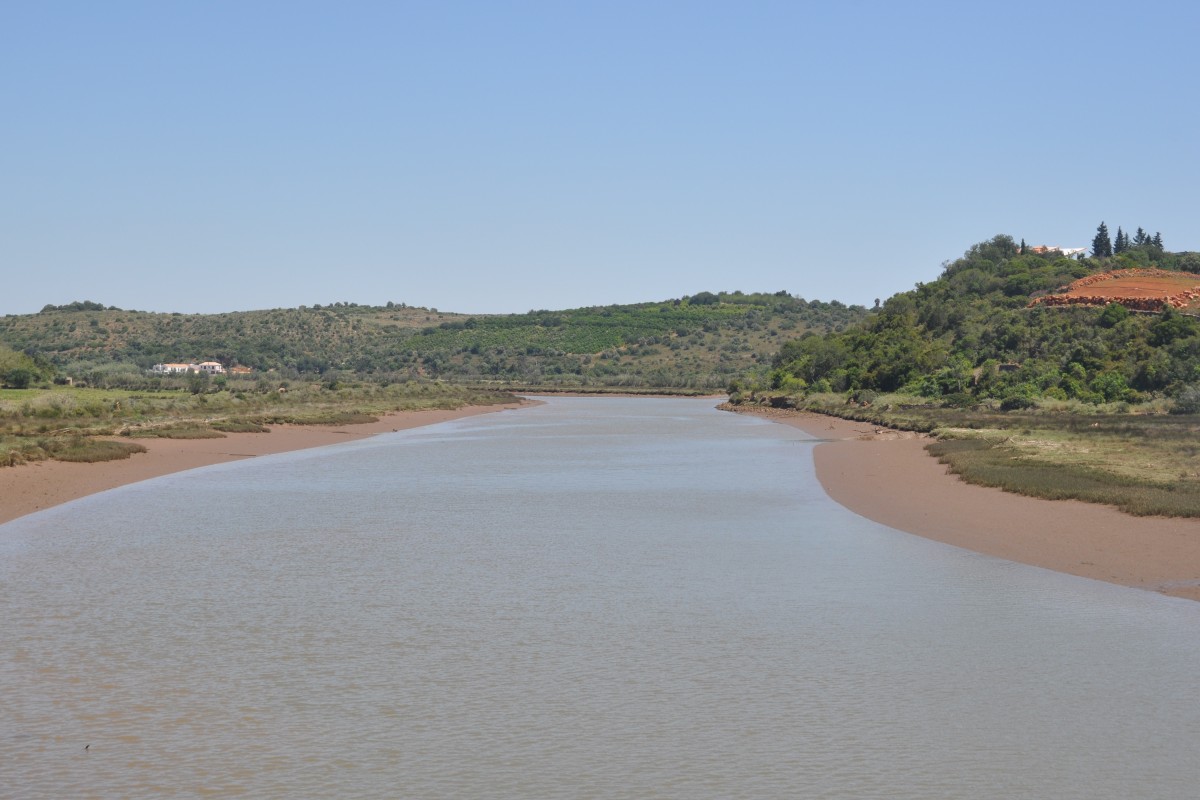 SILVES, 06.05.2014, am Rio Arade in Richtung Silves