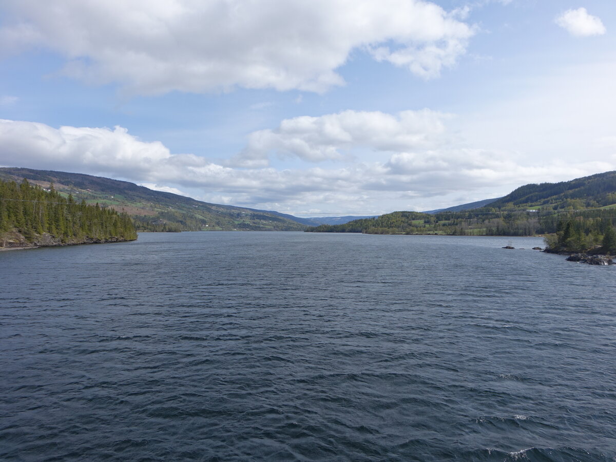 Slidrefjord bei Slidre an der E16, Innlandet (25.05.2023)