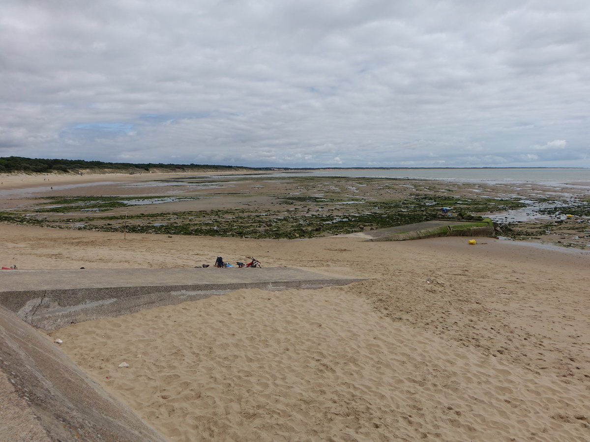 Strand bei Saint-Michel-en-l'Herm, Dept. Vendee (13.07.2017)