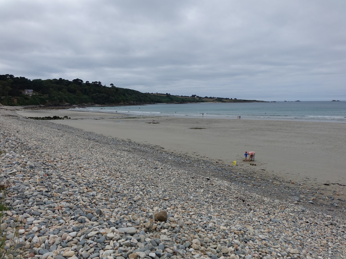 Strand bei St. Jean du Doigt, Bretagne (14.07.2015)