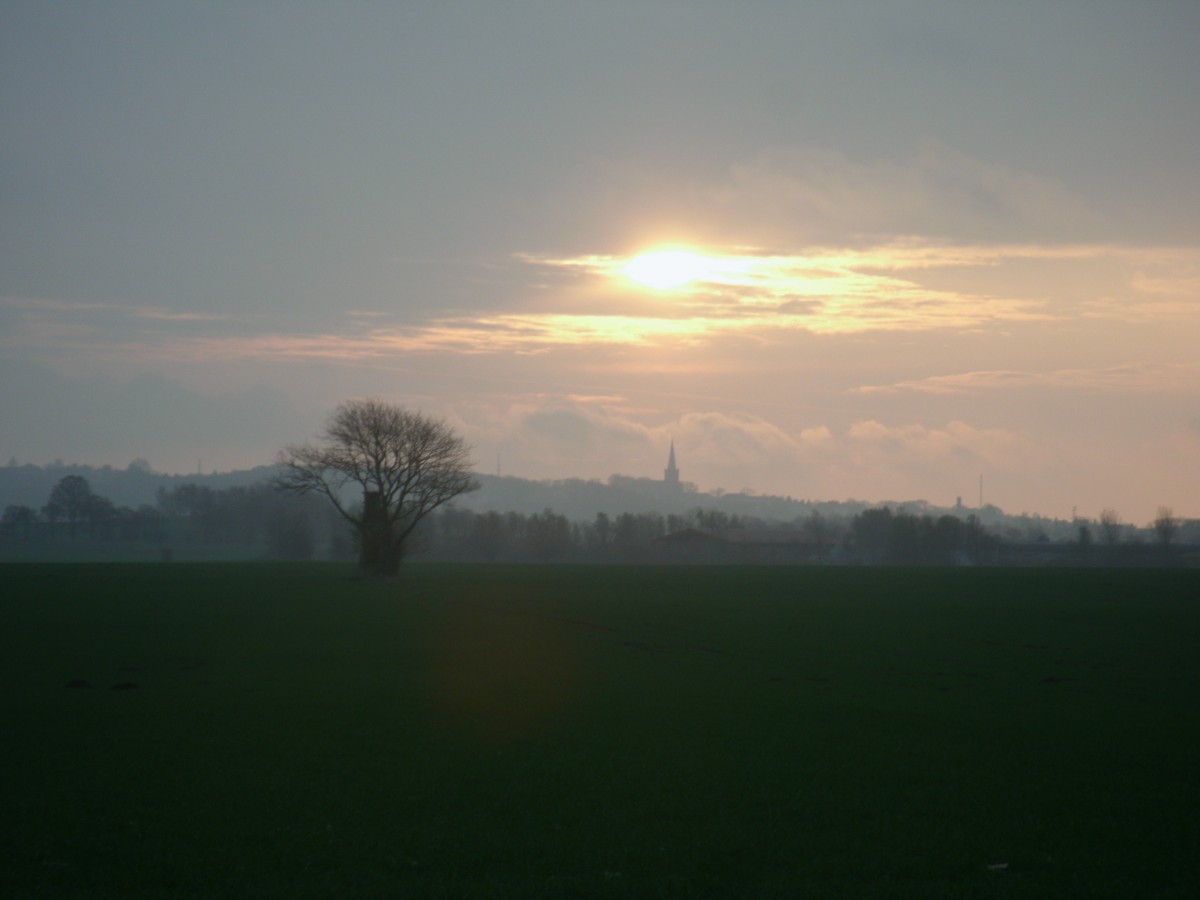 ber Bergen/Rgen ging,am 19.November 2013,die Sonne auf.