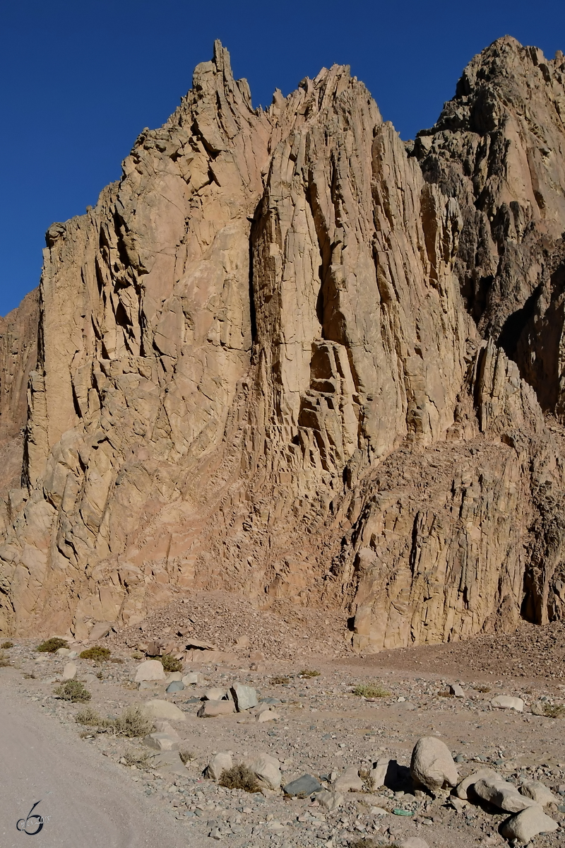 Unterwegs im Canyon auf der Sinai-Halbinsel. (Dezember 2018)