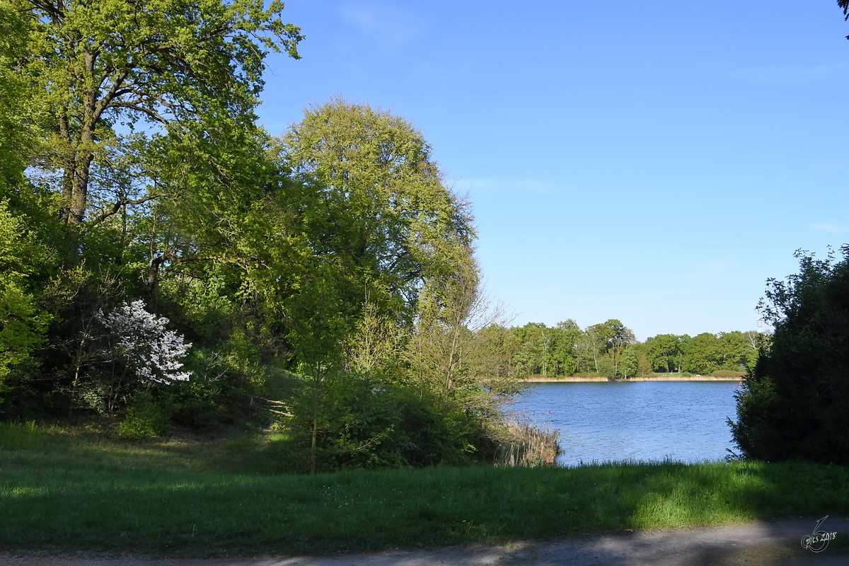 Unterwegs im Neuen Garten am Heiligen See in Potsdam. (April 2018)