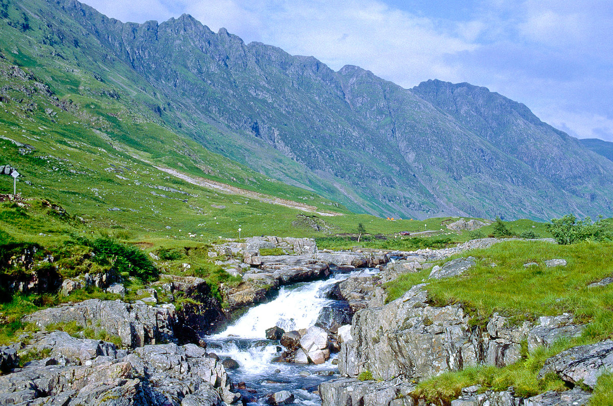 Water Nevis om schottischen Hochland südlich von Ben Nevis. Bild vom Dia. Aufnahme: Juni 1991.