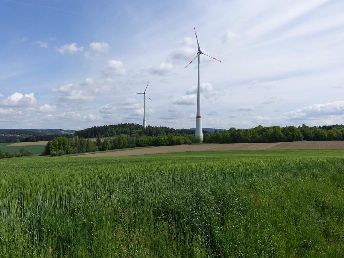 Windräder bei Marktschorgast, Oberfranken (21.05.2016)