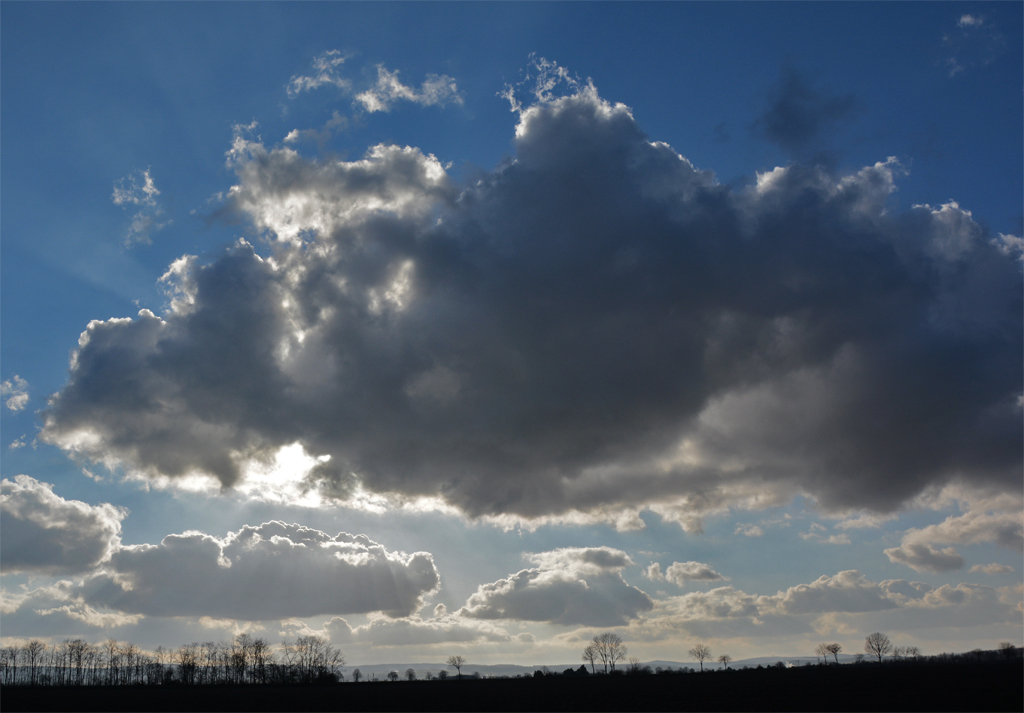 Wolken-Sonne über der Voreifel bei Euskirchen - 17.01.2015