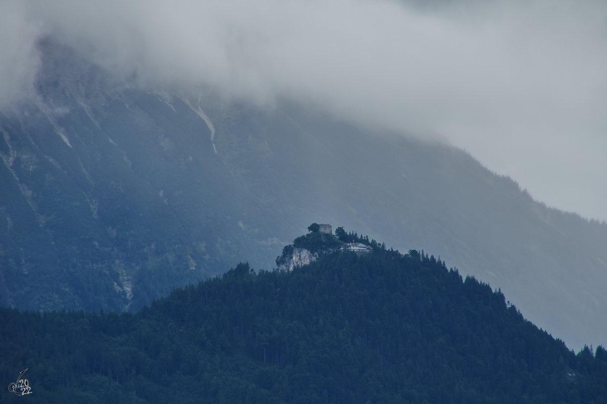 Wolkenverhangene Berge im Juli 2017 bei Füssen.