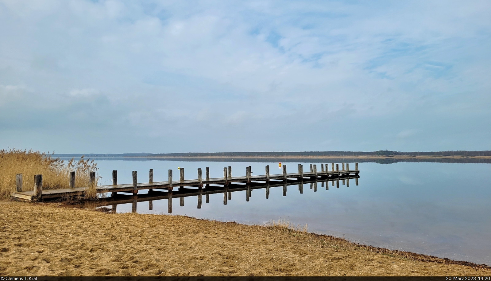 Badestrand am Wallendorfer See nördlich von Wallendorf (Luppe).

🕓 20.3.2023 | 14:20 Uhr