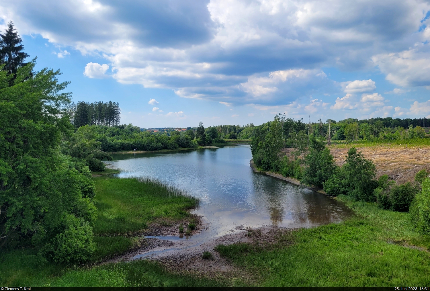 Oberer Pfauenteich, eine kleine Talsperre östlich von Clausthal-Zellerfeld.

🕓 25.6.2023 | 16:31 Uhr