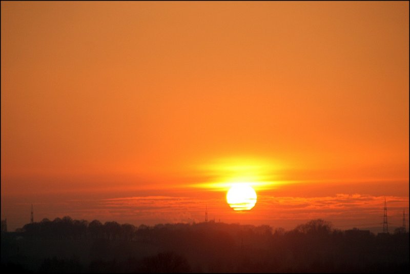 Abendstimmung ber dem Sauerland/Ruhrgebiet. (01.12.2008)