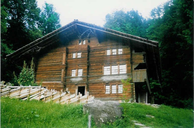 Altes Adelbodner-Haus im Freilichtmuseum Ballenberg bei Brienz