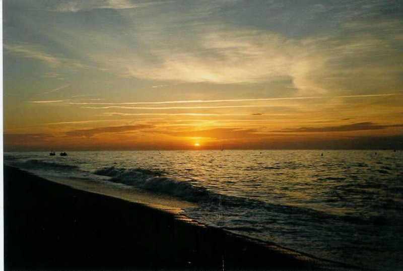 Am Strand von Calella in Spanien 2006