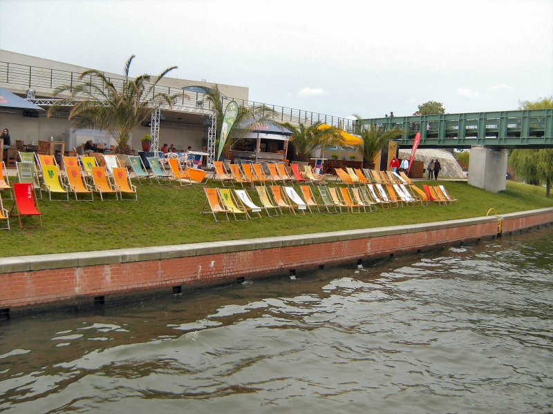 Am Ufer der Spree in der Nhe des Hauptbahnhofs, 2007
