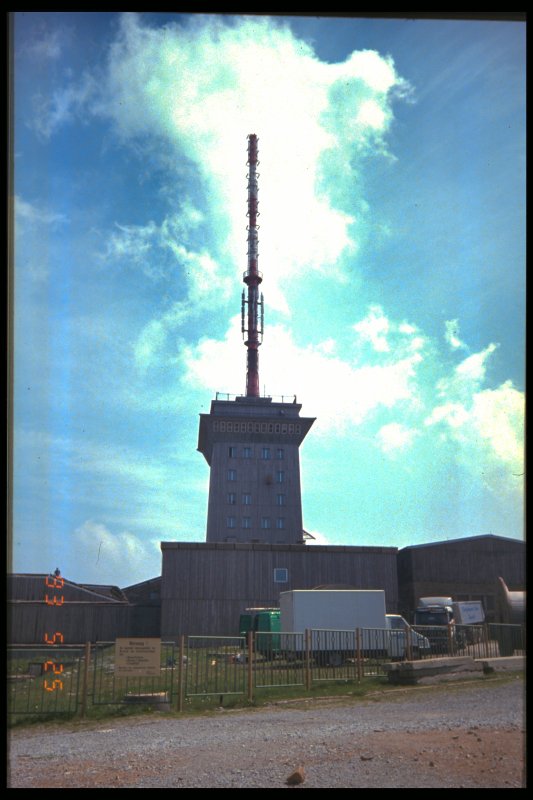 Auf dem Brockengipfel, dig. Dia von 1993