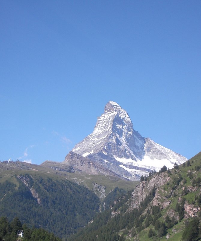 Bei herrlichem Wetter hatte ich das Glck einige Fotos vom Matterhorn (fast ohne Wolken) zu machen. Bild aufgenommen aus der Gornergratbahn am 31.07.07.