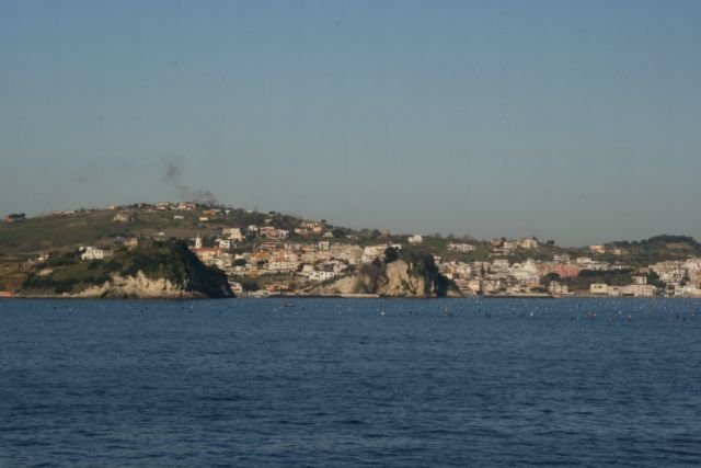 Blick auf Bcoli am Golf die Pozzuoli.