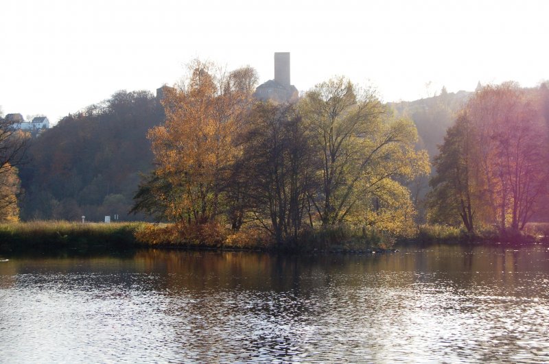 Blick auf die Burg Blankenstein von Bochum-Stiepel.