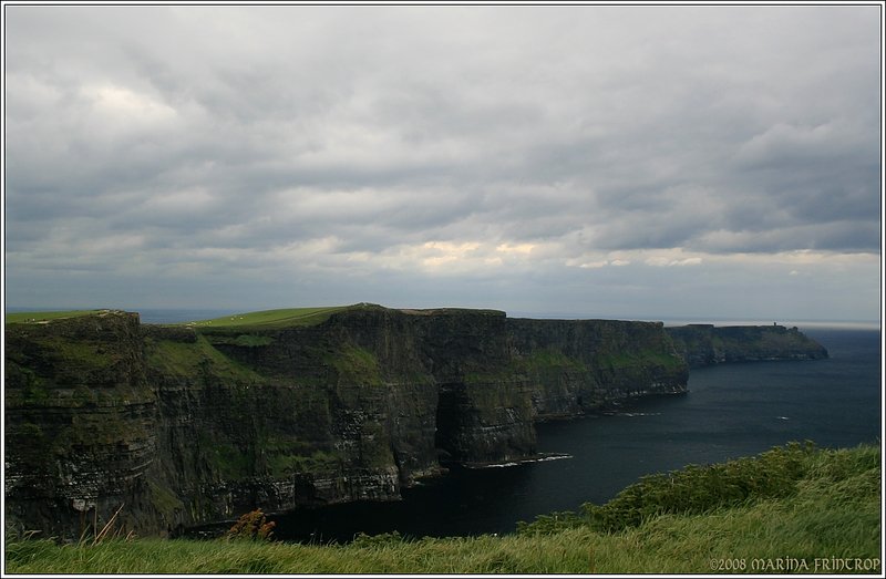 Blick auf die Cliffs of Moher und deren Sdende (Hag's Head), Irland Co. Clare.