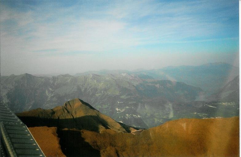 Blick aus dem Sportflugzeug ber die Berge des Berner Oberlandes
