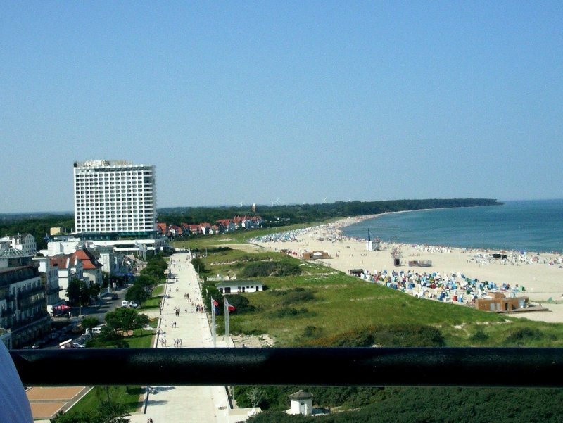 Blick vom Leuchtturm in Warnemnde, Sommer 2003