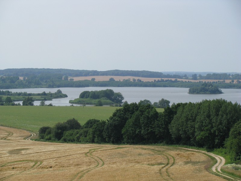 Blick von der Plattform auf dem  Iserberg  zum Santower See, Frhjahr 2009