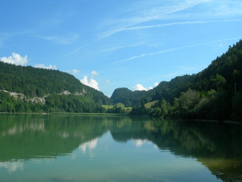 Blick ber den Lac Brenet im Valle de Joux 
(30. Juli 2006)