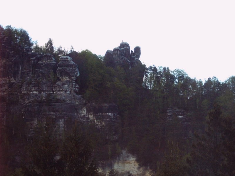 Blick zur Burgruine Neurathen (oder war es Altrathen?)