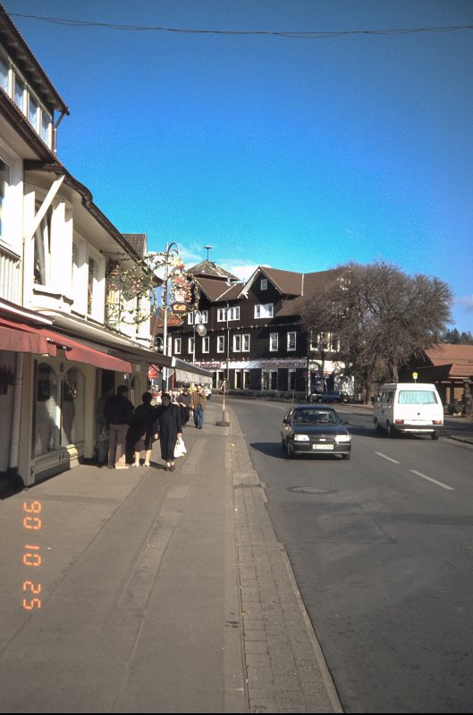 Braunlage im Harz, dig. Dia von 1990

http://www.landschaftsfotos.eu/bilder/thumbs/tn_9798.jpg