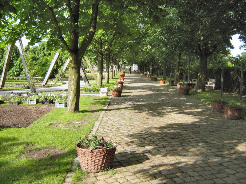 57+ Berlin Britz Garten, Der britzer garten ist täglich ab 9.00 uhr