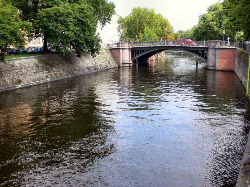 Brcke ber den Landwehrkanal,
Sommer 2007