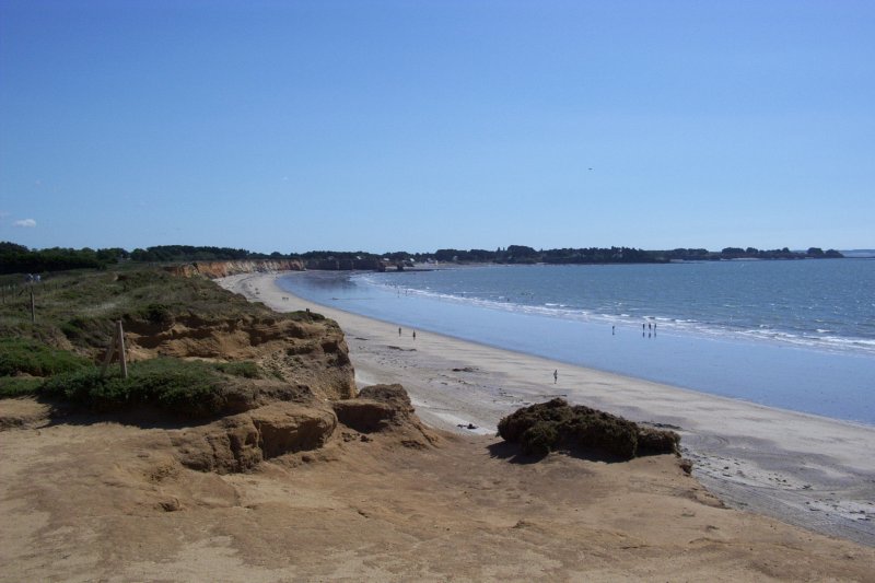 Das ist der Strand  La Mine d'Or  auf der Halbinsel Penestin, Bretagne; Aufnahme: 30. August 2006