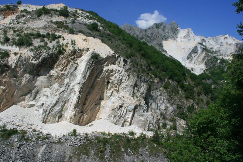 Die Marmorbrche von Carrara.