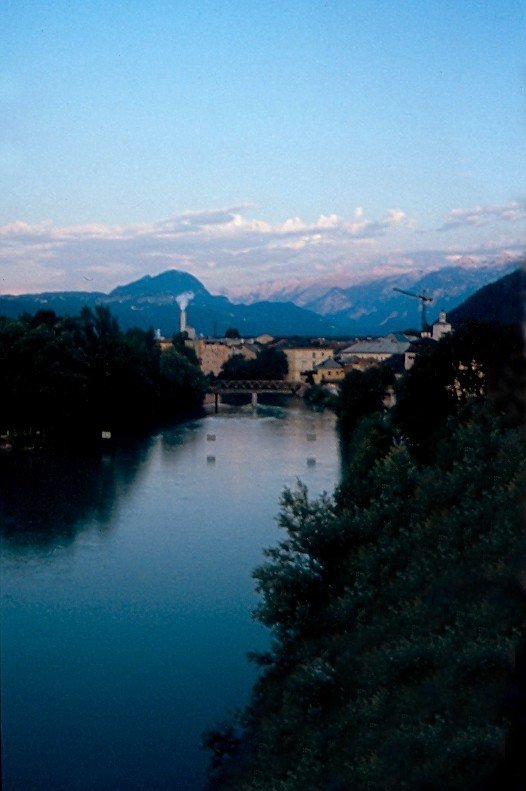 Dieses Foto konnte ich nur wenige Minuten vorher in die entgegengesetzte Richtung fotografieren. Von Bad Drrnberg aus Richtung Hallein.