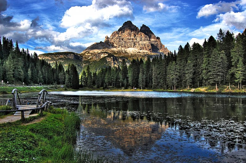 dolomiten 
lago d antorno mit den drei zinnen